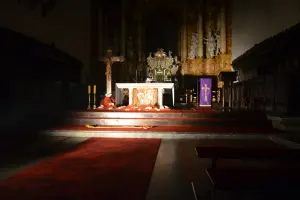 Droga Krzyżowa z pantomimą - Ruch Światło - Życie 2014-03-28