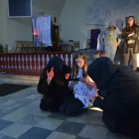 Droga Krzyżowa 11 kwietnia 2014 r. - zdjęcie 13