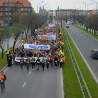 Marsz dla Życia i Oratorium w Legnicy - zdjęcie 48