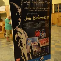 Spotkanie z Janem Budziaszkiem - zdjęcie 166