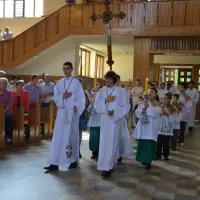 Instalacja nowego proboszcza księdza Stanisława Bakesa - zdjęcie 6