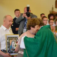 Instalacja nowego proboszcza księdza Stanisława Bakesa - zdjęcie 49