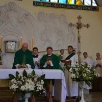 Instalacja nowego proboszcza księdza Stanisława Bakesa - zdjęcie 67