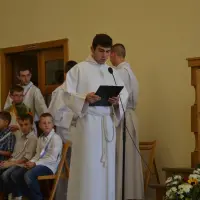 Instalacja nowego proboszcza księdza Stanisława Bakesa - zdjęcie 85