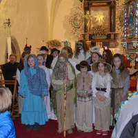 Pasterka i wspólne kolędowanie 2015 - zdjęcie 41