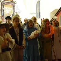 Pasterka i wspólne kolędowanie 2015 - zdjęcie 56