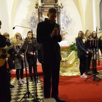 Pasterka i wspólne kolędowanie 2015 - zdjęcie 58