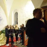 Pasterka i wspólne kolędowanie 2015 - zdjęcie 59