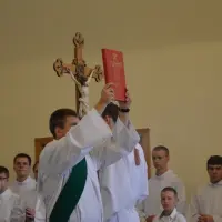 Instalacja nowego proboszcza księdza Stanisława Bakesa - zdjęcie 100