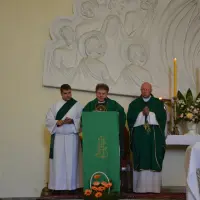 Instalacja nowego proboszcza księdza Stanisława Bakesa - zdjęcie 117