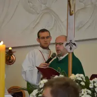 Instalacja nowego proboszcza księdza Stanisława Bakesa - zdjęcie 139