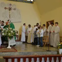 Instalacja nowego proboszcza księdza Stanisława Bakesa - zdjęcie 151