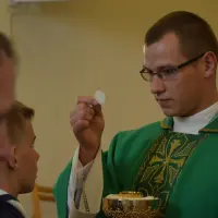 Instalacja nowego proboszcza księdza Stanisława Bakesa - zdjęcie 162