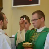 Instalacja nowego proboszcza księdza Stanisława Bakesa - zdjęcie 165