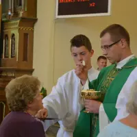 Instalacja nowego proboszcza księdza Stanisława Bakesa - zdjęcie 166