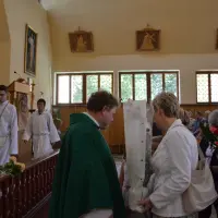 Instalacja nowego proboszcza księdza Stanisława Bakesa - zdjęcie 210